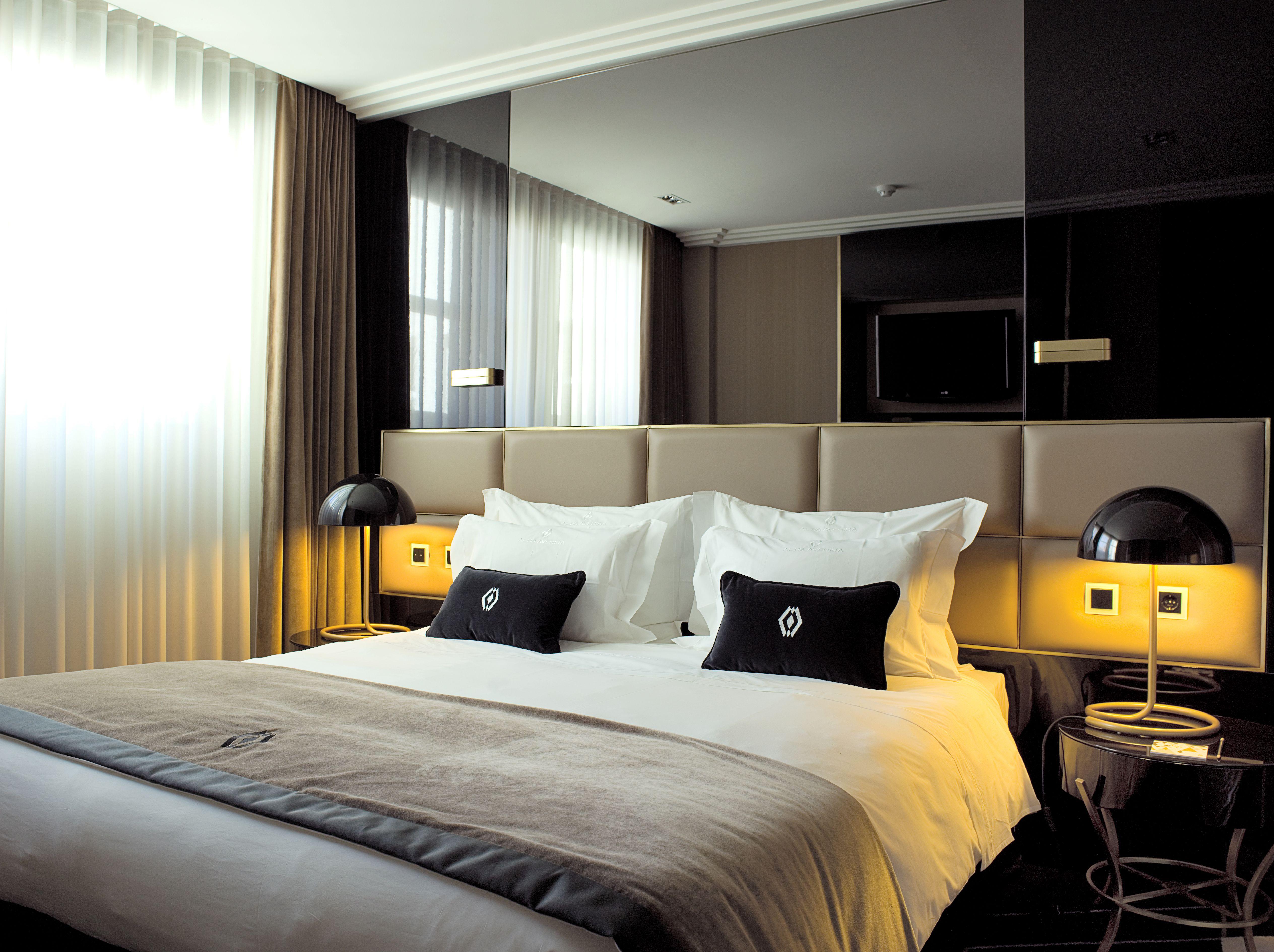 Altis Avenida Hotel Lisbon Exterior photo A room at the Mandarin Oriental, Munich