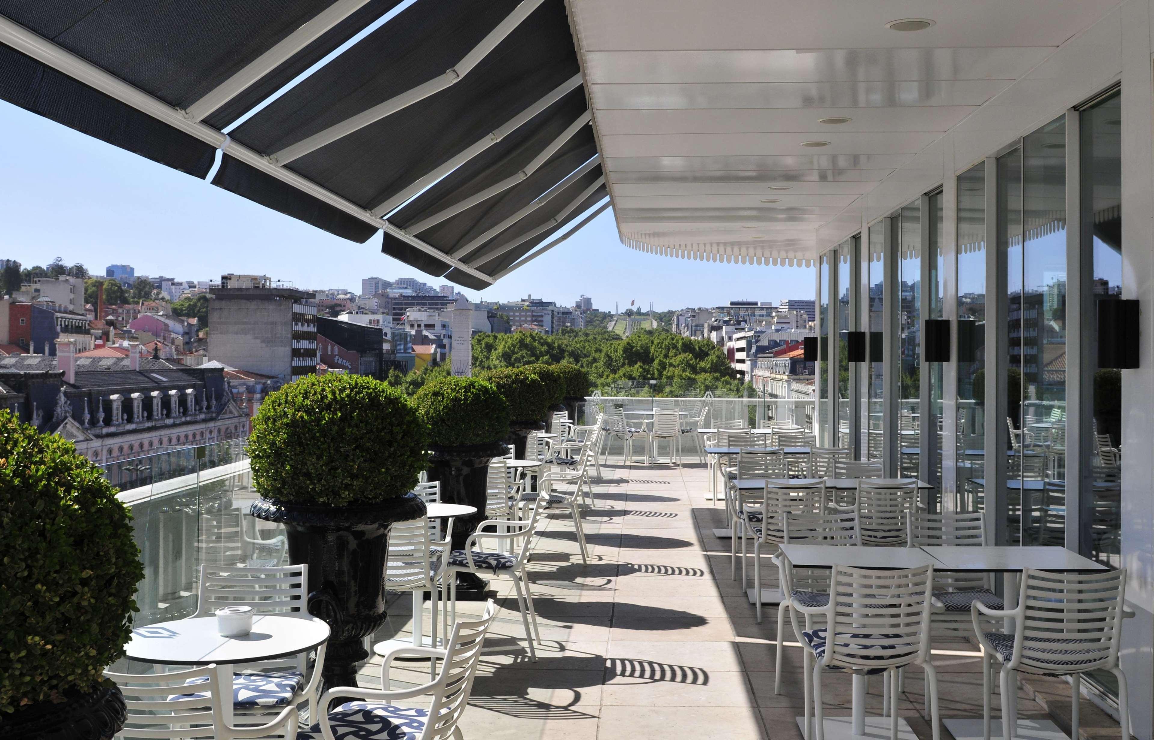 Altis Avenida Hotel Lisbon Exterior photo The terrace