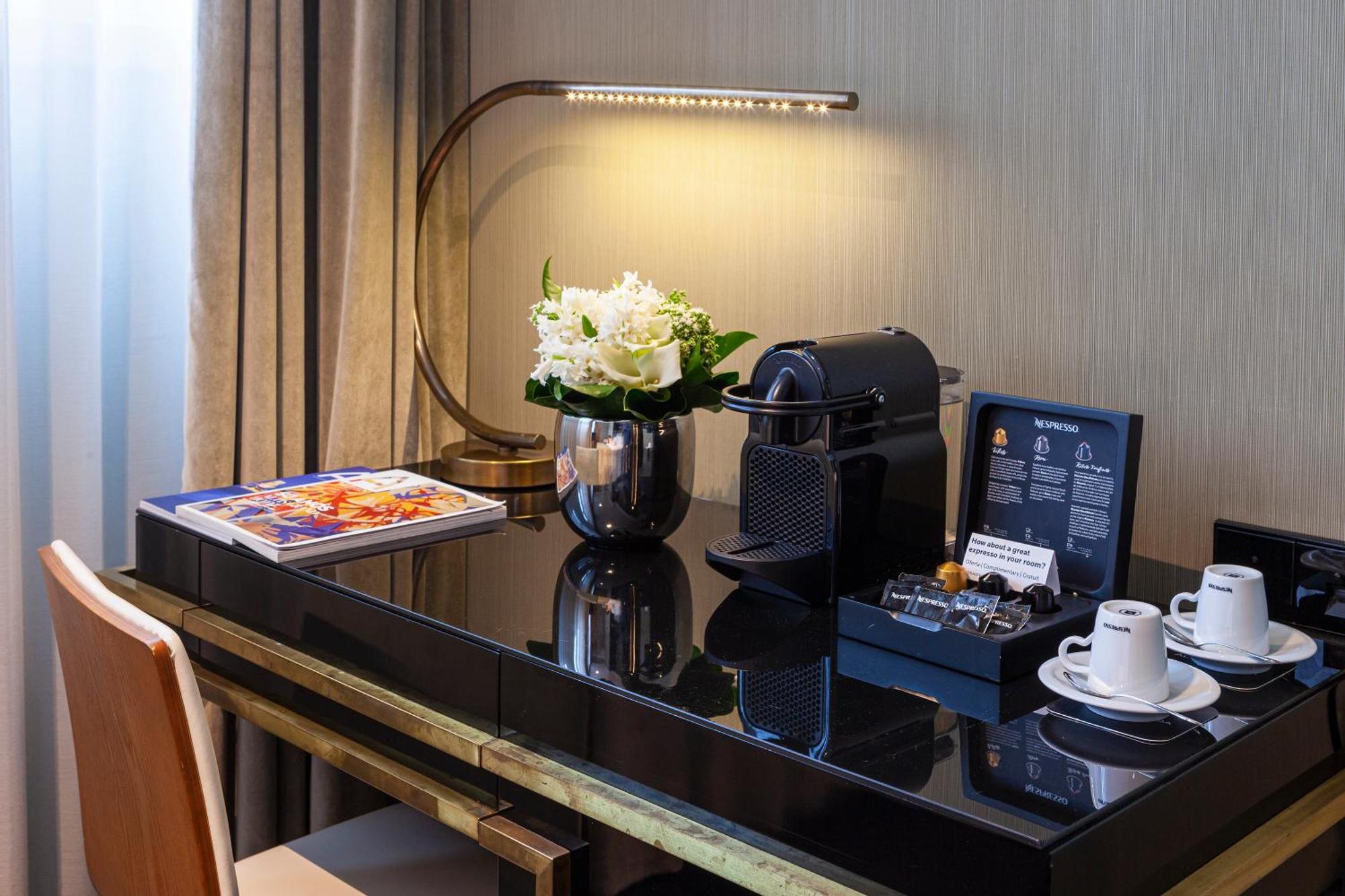 Altis Avenida Hotel Lisbon Exterior photo A Nespresso machine in a hotel room
